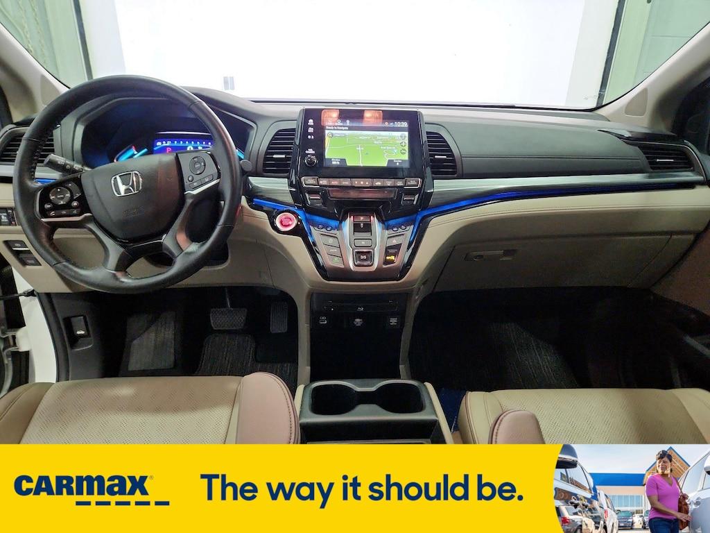 used 2023 Honda Odyssey car, priced at $44,998