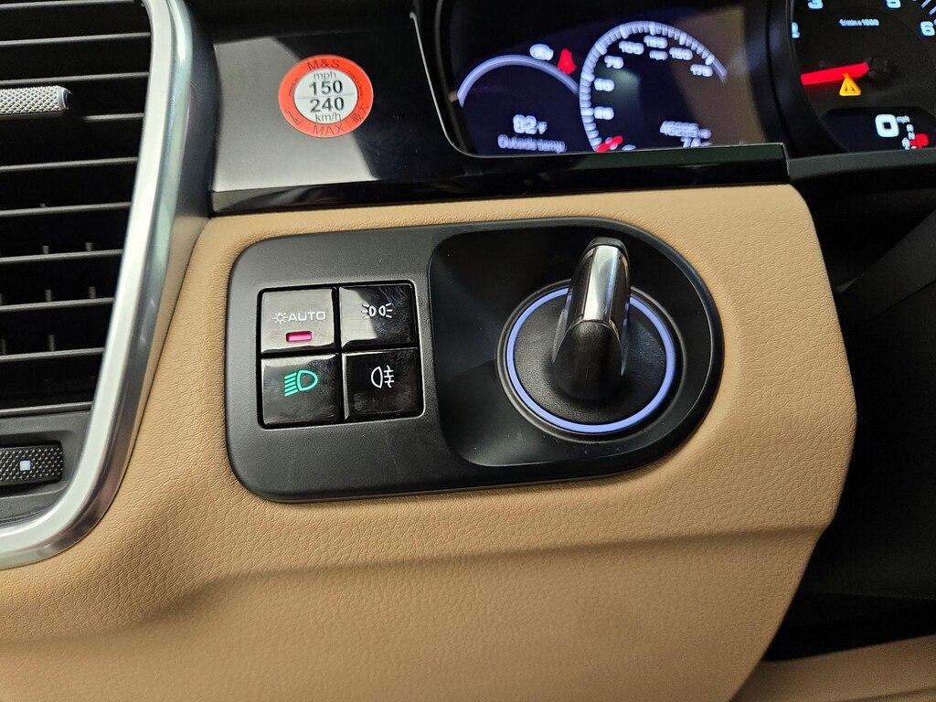 used 2020 Porsche Cayenne car, priced at $42,998