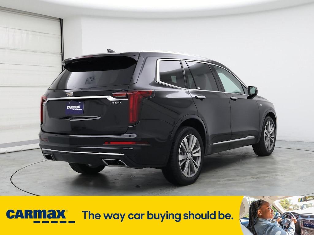 used 2022 Cadillac XT6 car, priced at $36,998