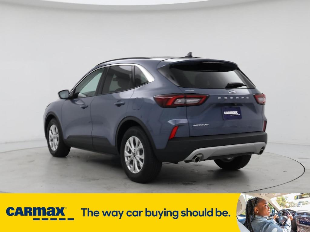 used 2023 Ford Escape car, priced at $25,998