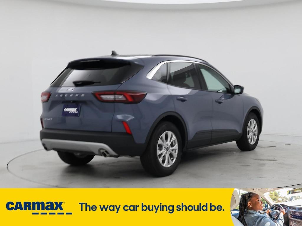 used 2023 Ford Escape car, priced at $25,998