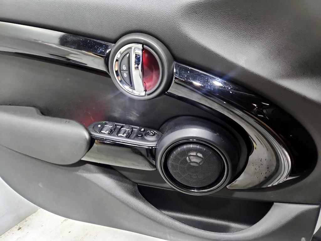 used 2020 MINI Hardtop car, priced at $17,998