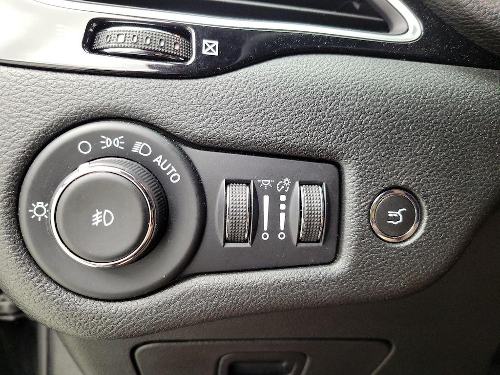 used 2023 Jeep Cherokee car, priced at $25,998