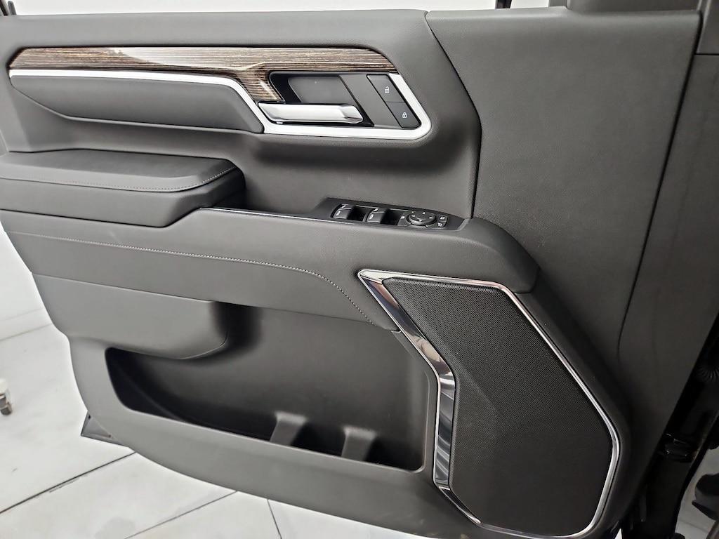 used 2024 GMC Sierra 2500 car, priced at $59,998