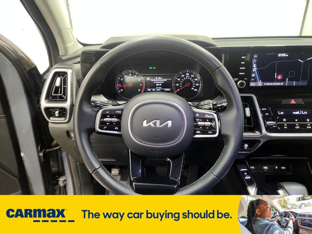 used 2023 Kia Sorento car, priced at $30,998