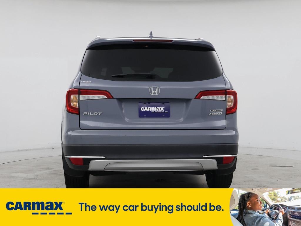 used 2022 Honda Pilot car, priced at $32,998