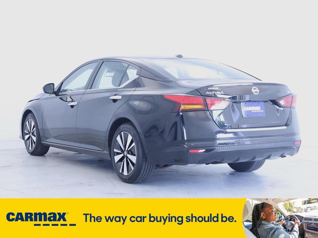 used 2022 Nissan Altima car, priced at $22,998