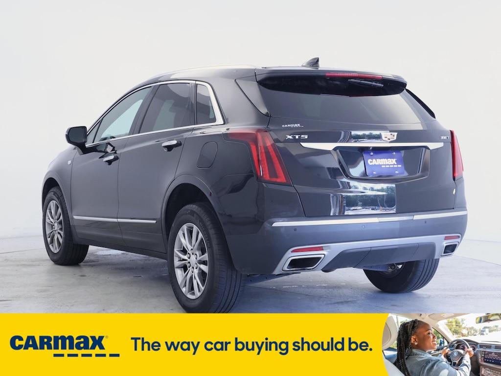 used 2021 Cadillac XT5 car, priced at $29,998