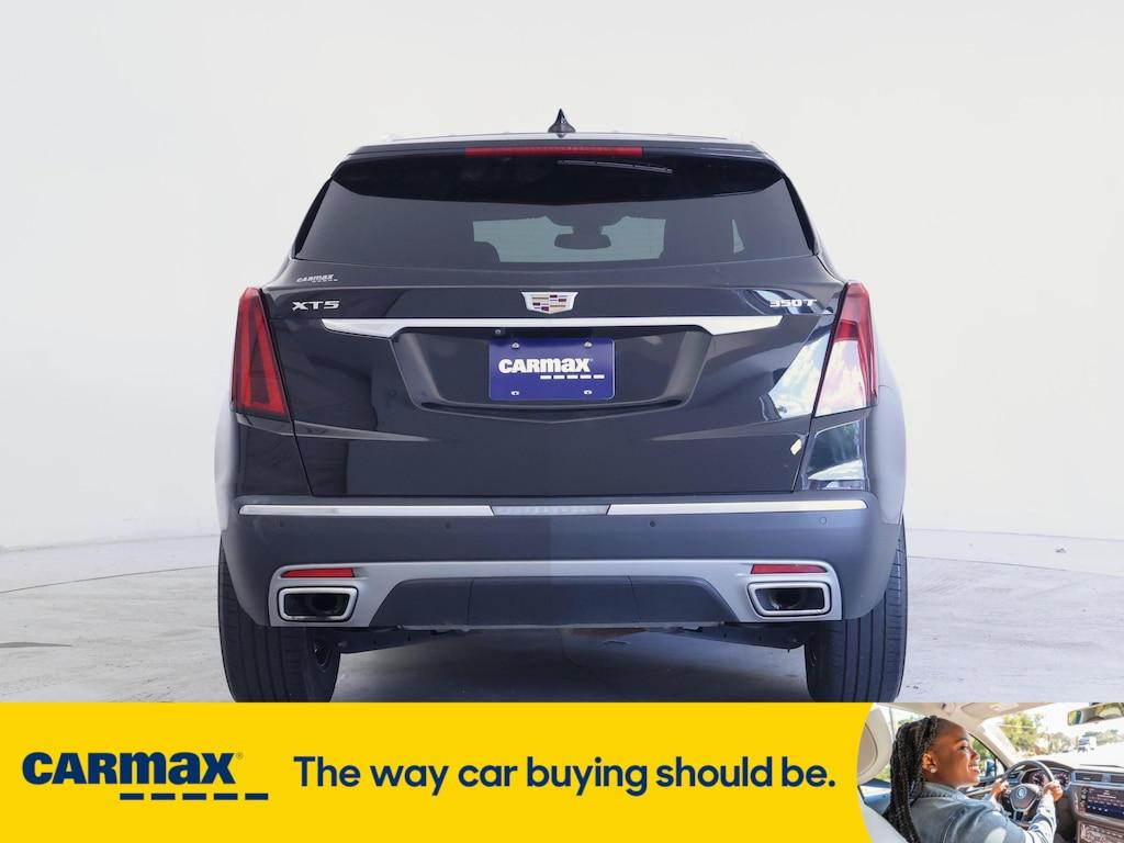 used 2021 Cadillac XT5 car, priced at $29,998