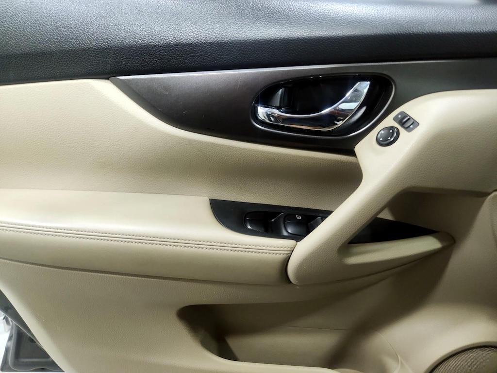 used 2016 Nissan Rogue car, priced at $13,998