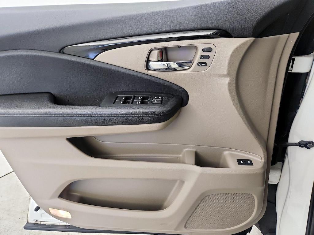 used 2016 Honda Pilot car, priced at $27,998
