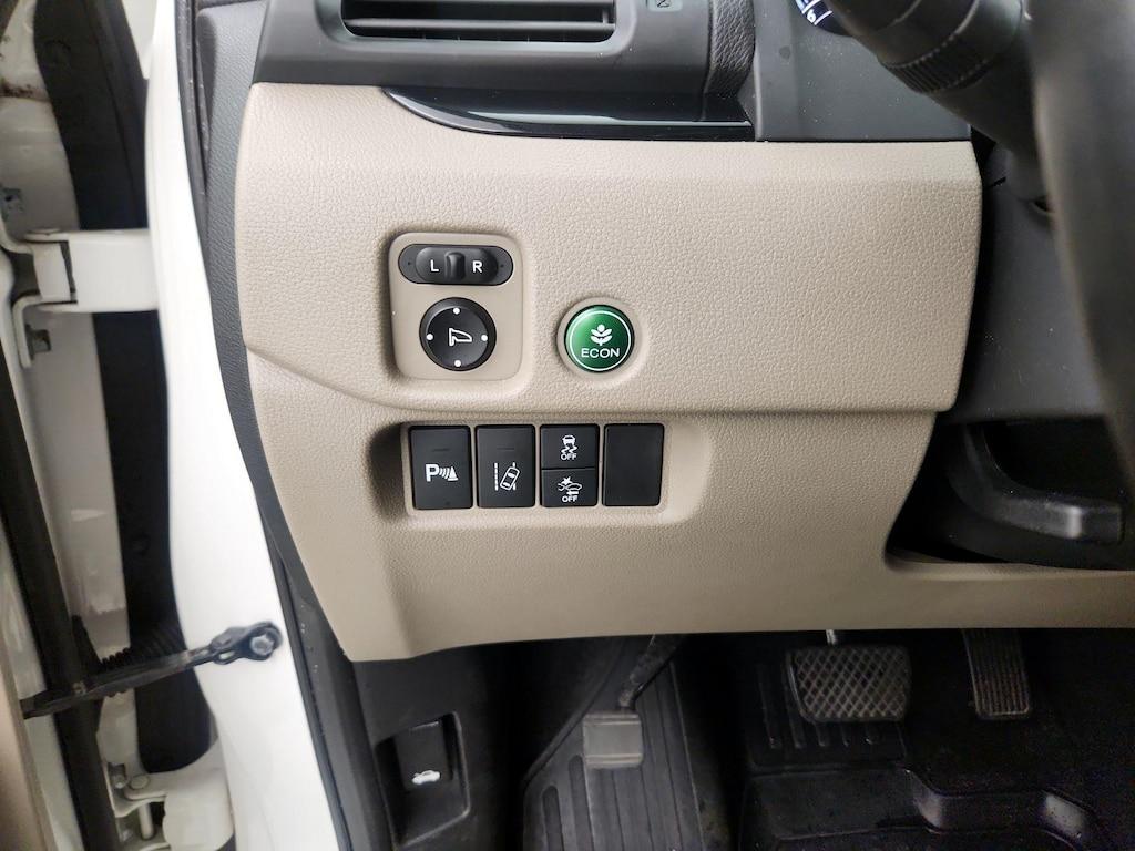 used 2016 Honda Pilot car, priced at $27,998
