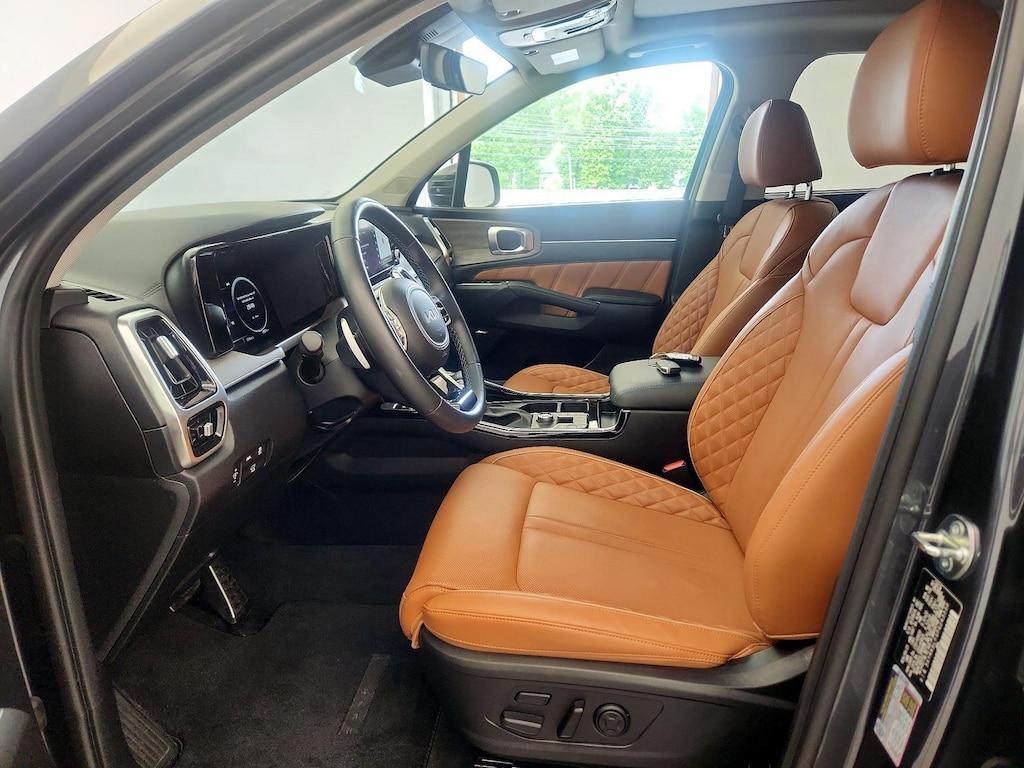 used 2023 Kia Sorento car, priced at $39,998