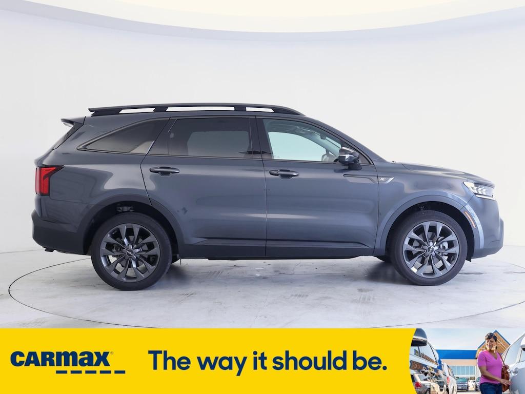 used 2023 Kia Sorento car, priced at $39,998