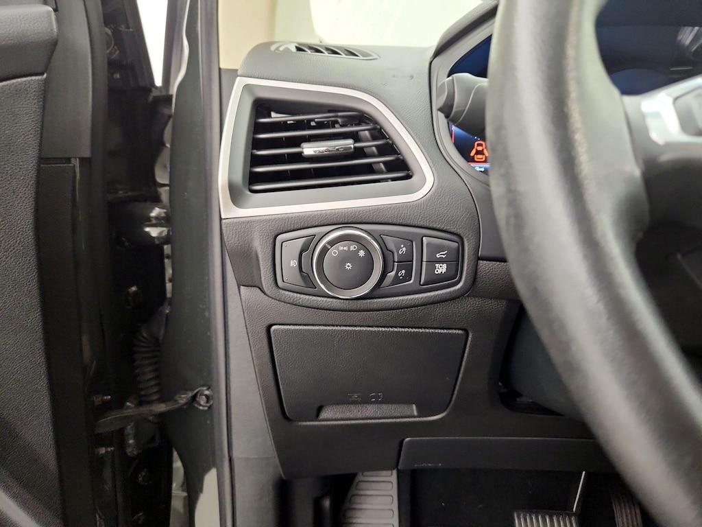 used 2022 Ford Edge car, priced at $28,998