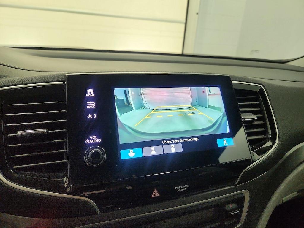 used 2022 Honda Pilot car, priced at $36,998