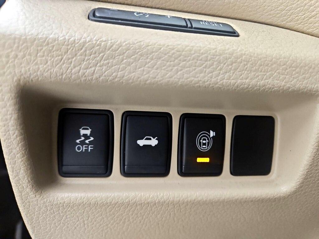 used 2014 Nissan Altima car, priced at $13,998