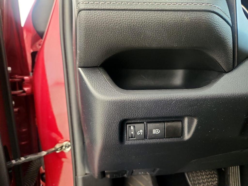 used 2020 Toyota RAV4 car, priced at $25,998