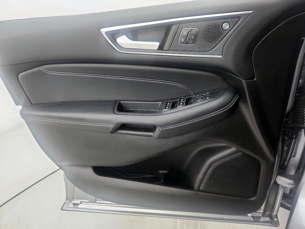 used 2022 Ford Edge car, priced at $28,998