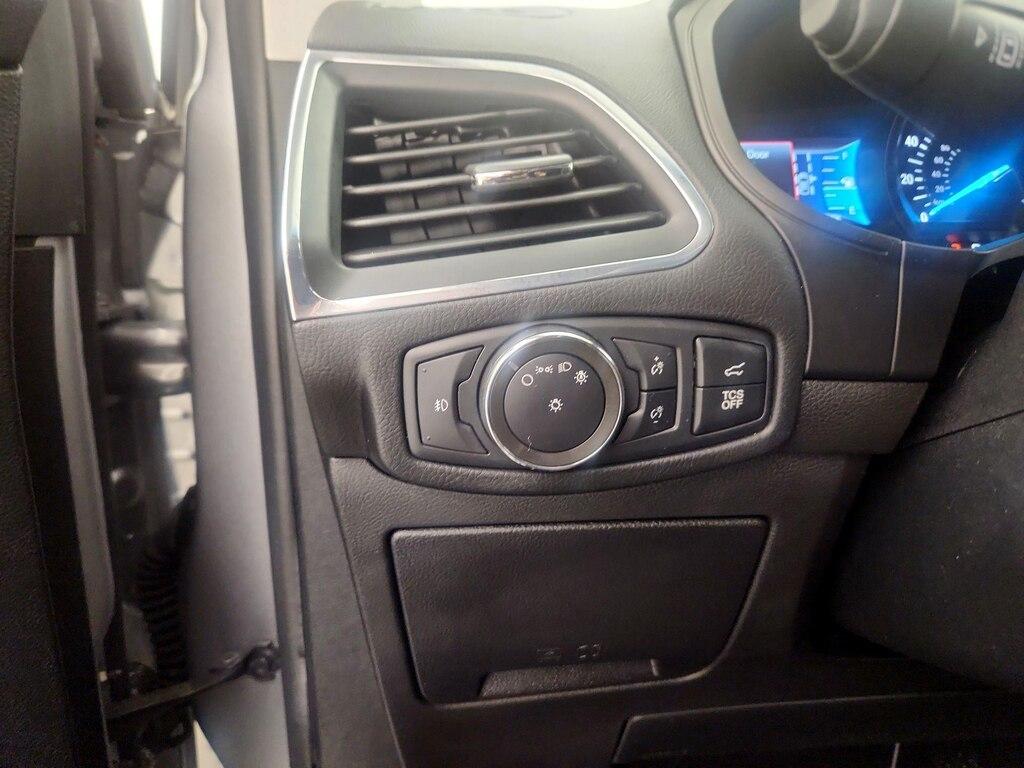 used 2022 Ford Edge car, priced at $28,998