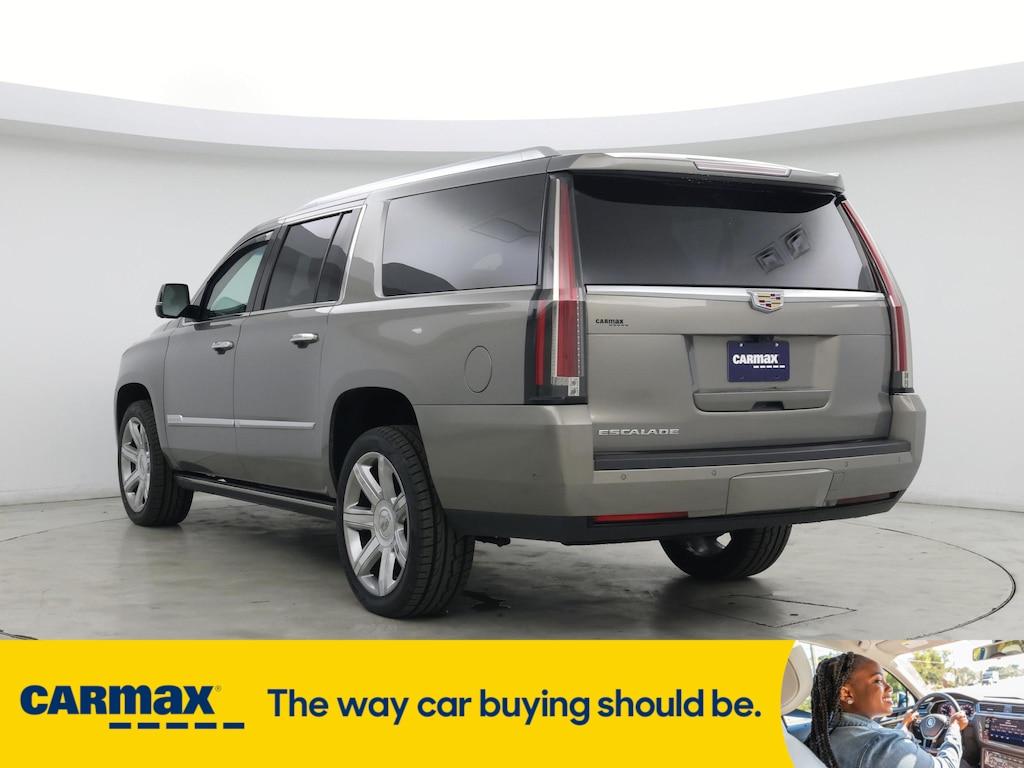 used 2019 Cadillac Escalade car, priced at $45,998