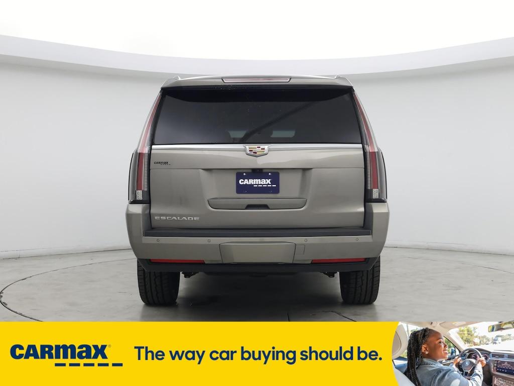 used 2019 Cadillac Escalade car, priced at $45,998