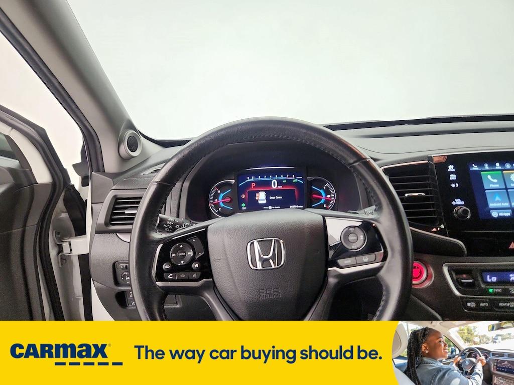 used 2021 Honda Pilot car, priced at $28,998