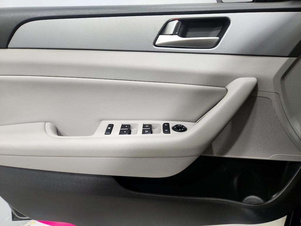 used 2019 Hyundai Sonata Plug-In Hybrid car, priced at $20,998