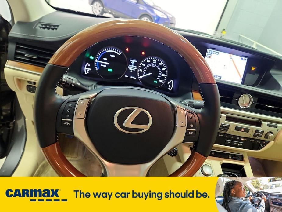 used 2015 Lexus ES 300h car, priced at $25,998