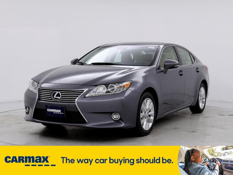 used 2015 Lexus ES 300h car, priced at $25,998