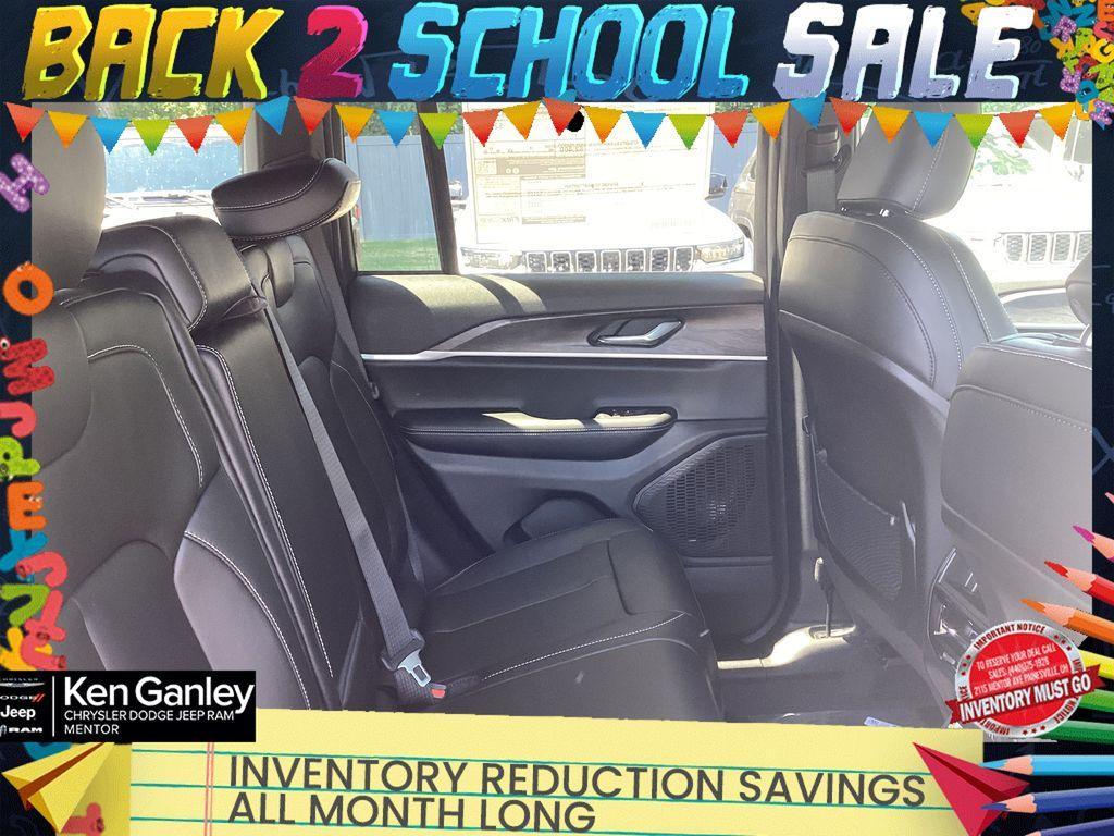 new 2025 Jeep Grand Cherokee car, priced at $47,081