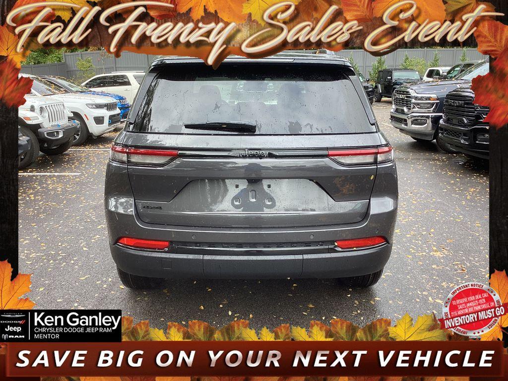 new 2025 Jeep Grand Cherokee car, priced at $41,955