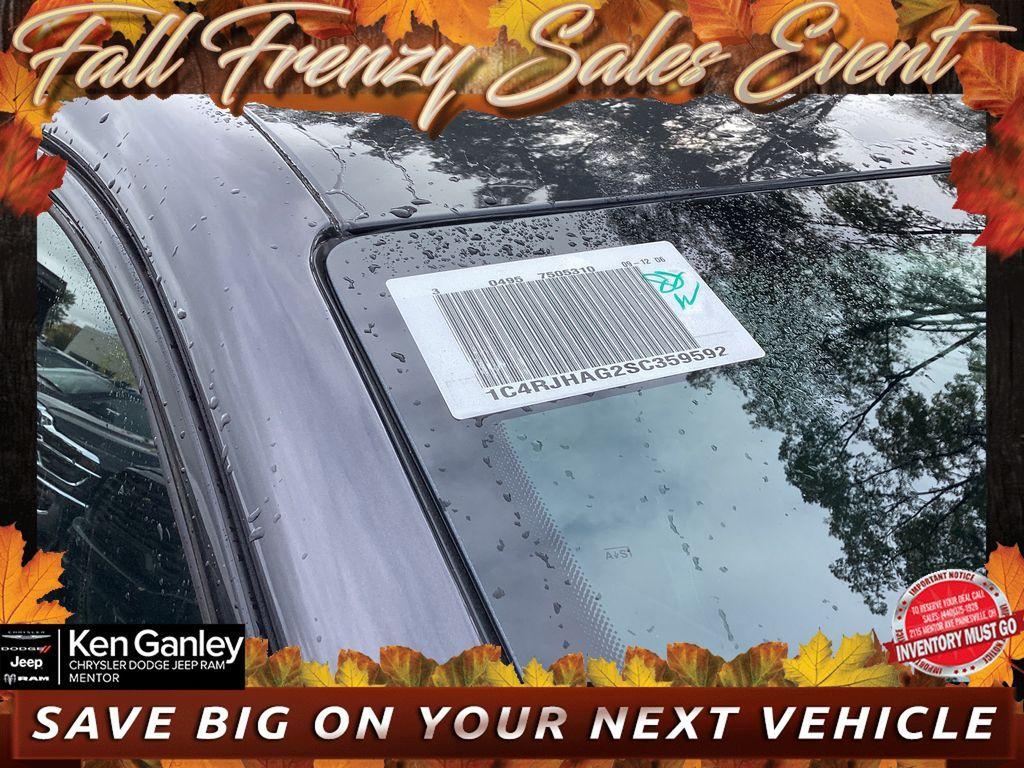 new 2025 Jeep Grand Cherokee car, priced at $41,955
