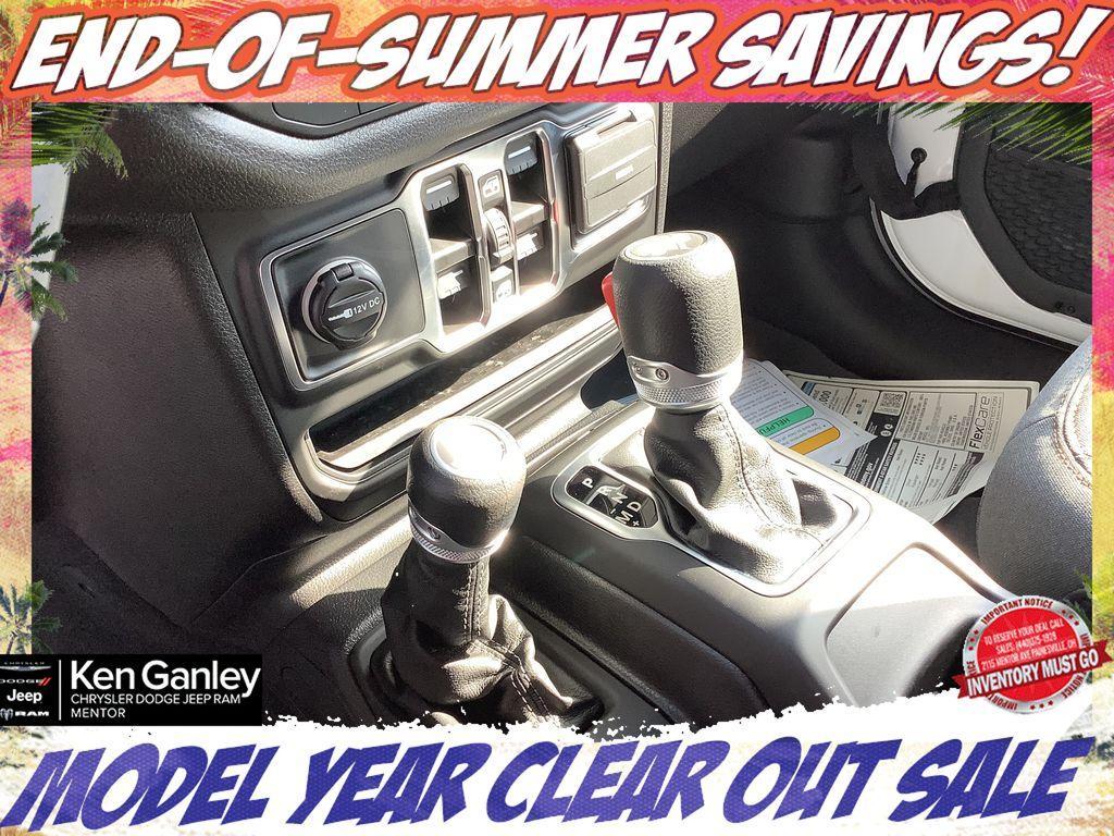 new 2025 Jeep Wrangler car, priced at $47,488