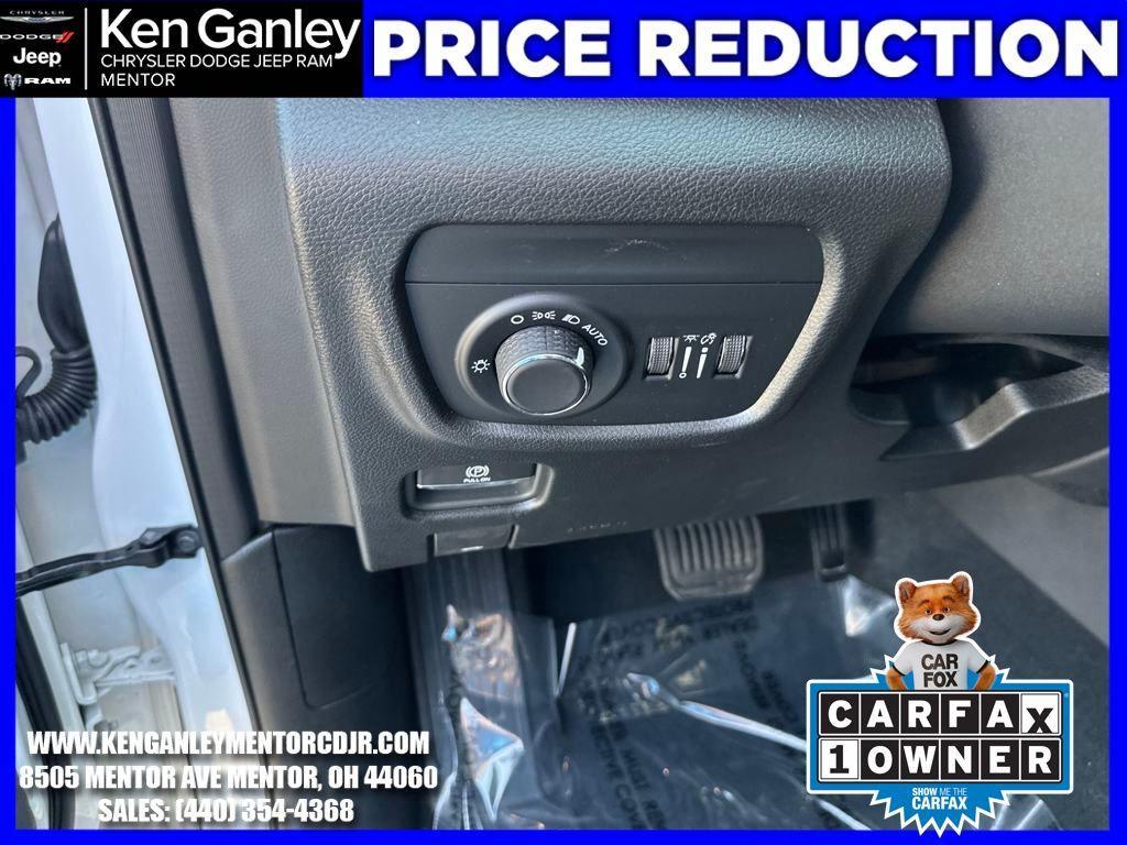 used 2024 Jeep Grand Cherokee car, priced at $36,930