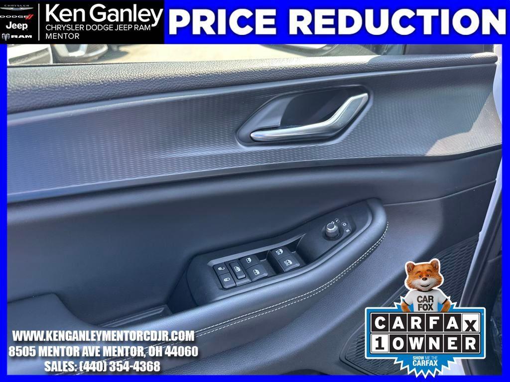 used 2024 Jeep Grand Cherokee car, priced at $36,930
