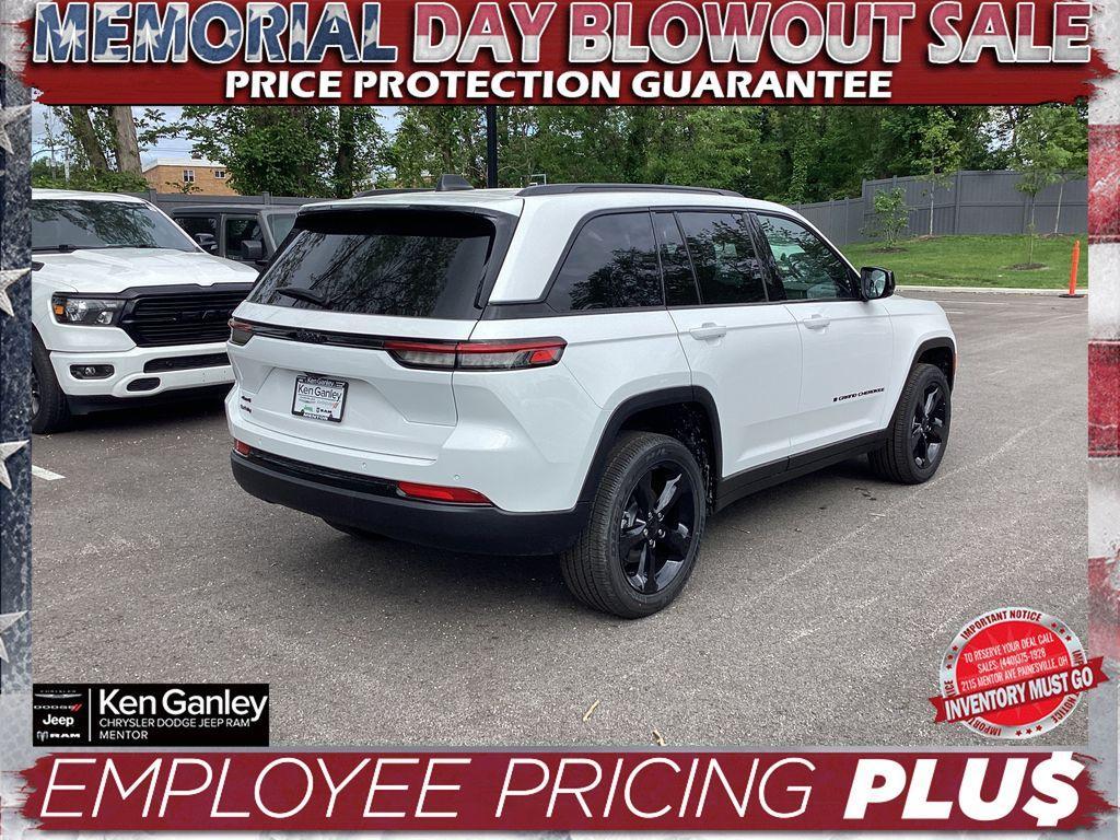 new 2025 Jeep Grand Cherokee car, priced at $42,305