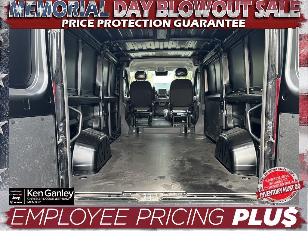 new 2025 Ram ProMaster 1500 car, priced at $48,075