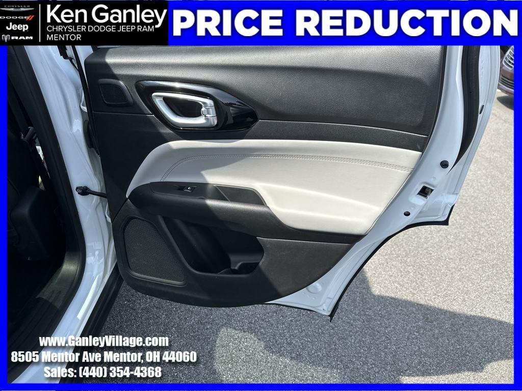 used 2023 Jeep Compass car, priced at $26,289