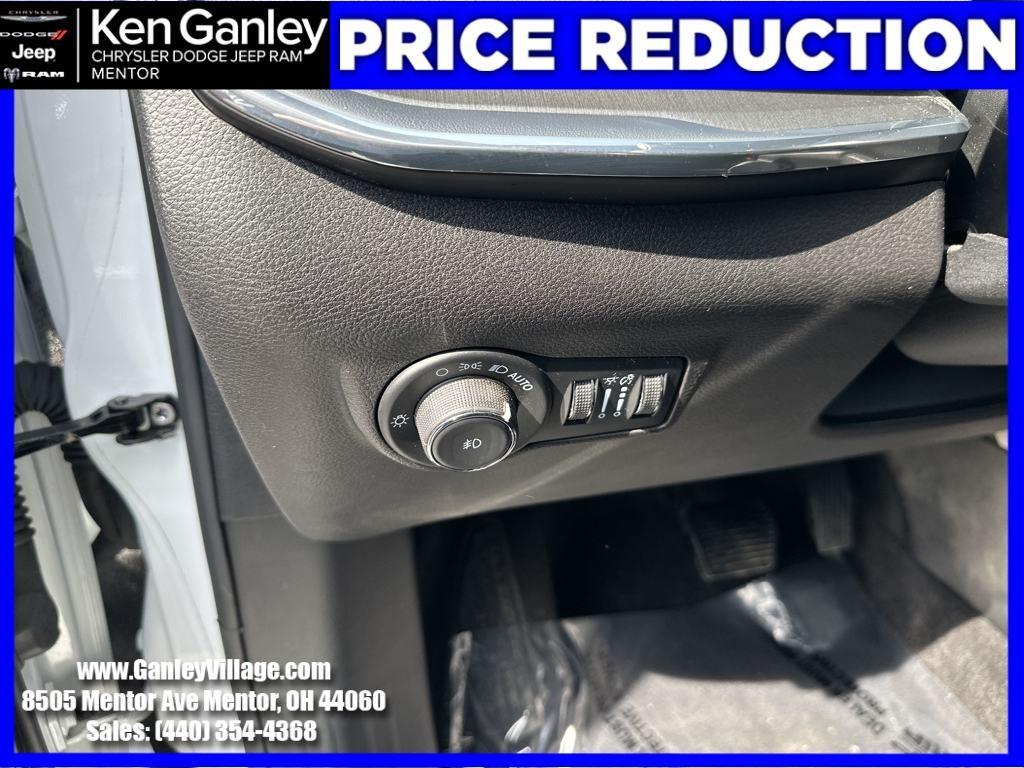 used 2023 Jeep Compass car, priced at $26,289