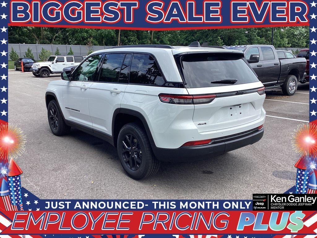 new 2025 Jeep Grand Cherokee car, priced at $41,279