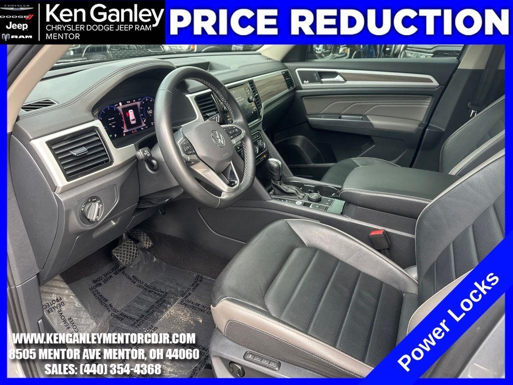 used 2021 Volkswagen Atlas car, priced at $30,500