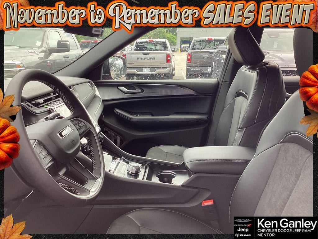 new 2025 Jeep Grand Cherokee L car, priced at $44,493