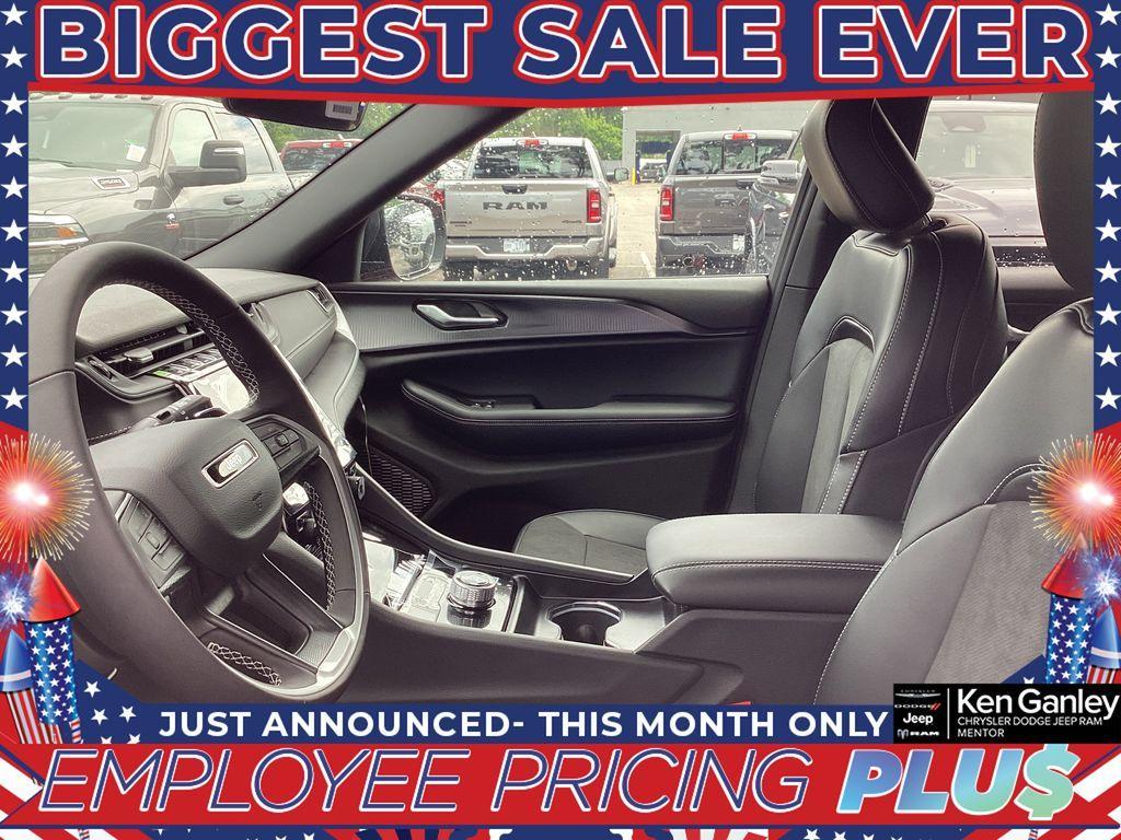 new 2025 Jeep Grand Cherokee L car, priced at $43,452