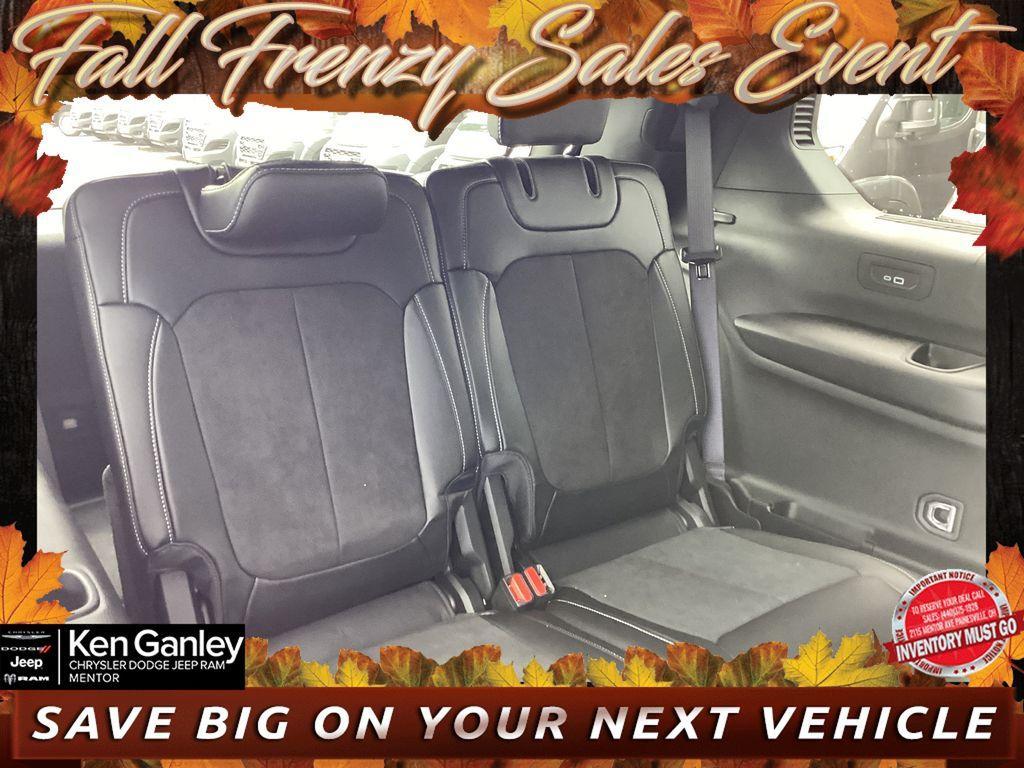 new 2025 Jeep Grand Cherokee L car, priced at $42,152
