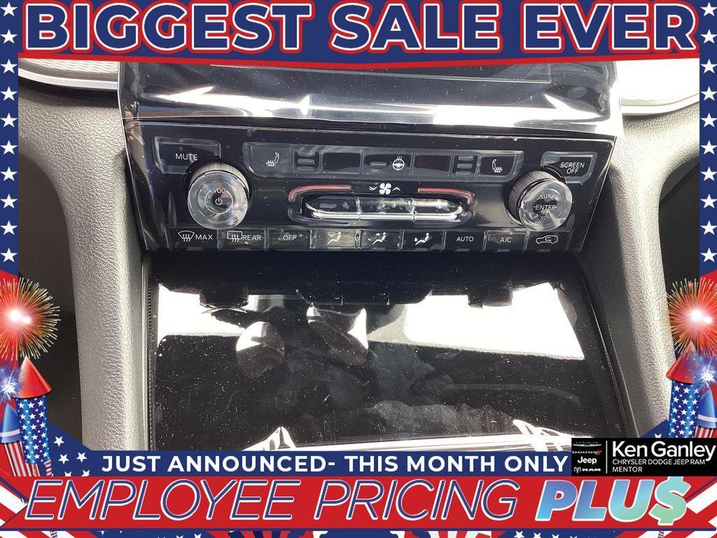 new 2025 Jeep Grand Cherokee L car, priced at $43,452