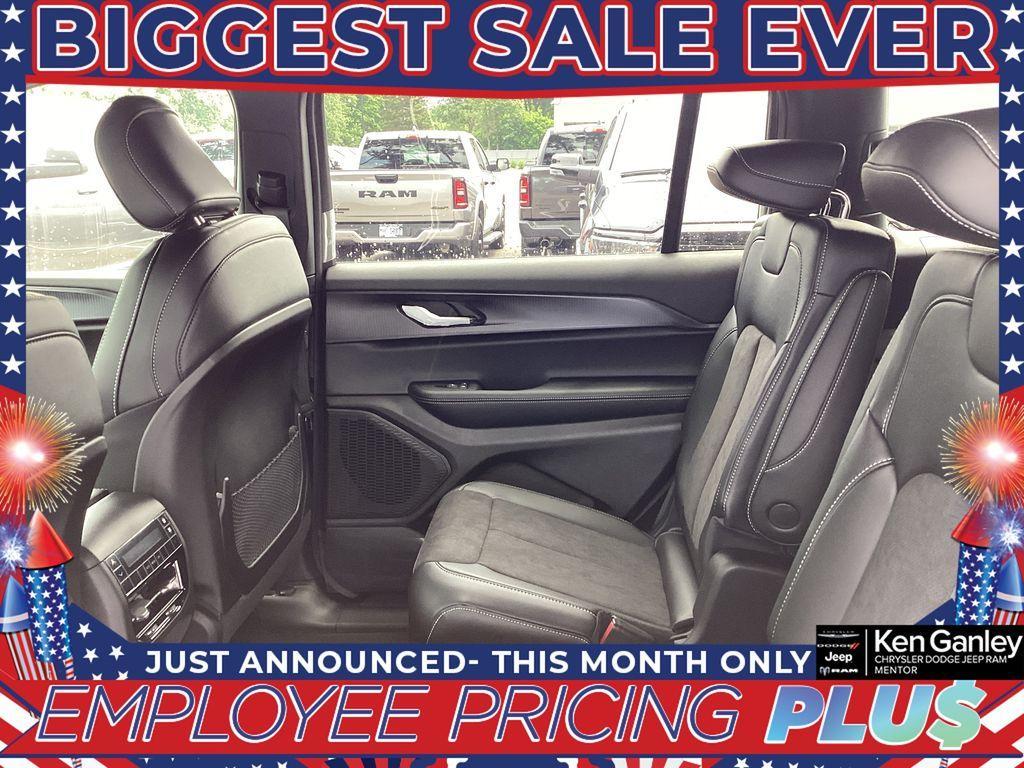 new 2025 Jeep Grand Cherokee L car, priced at $43,452