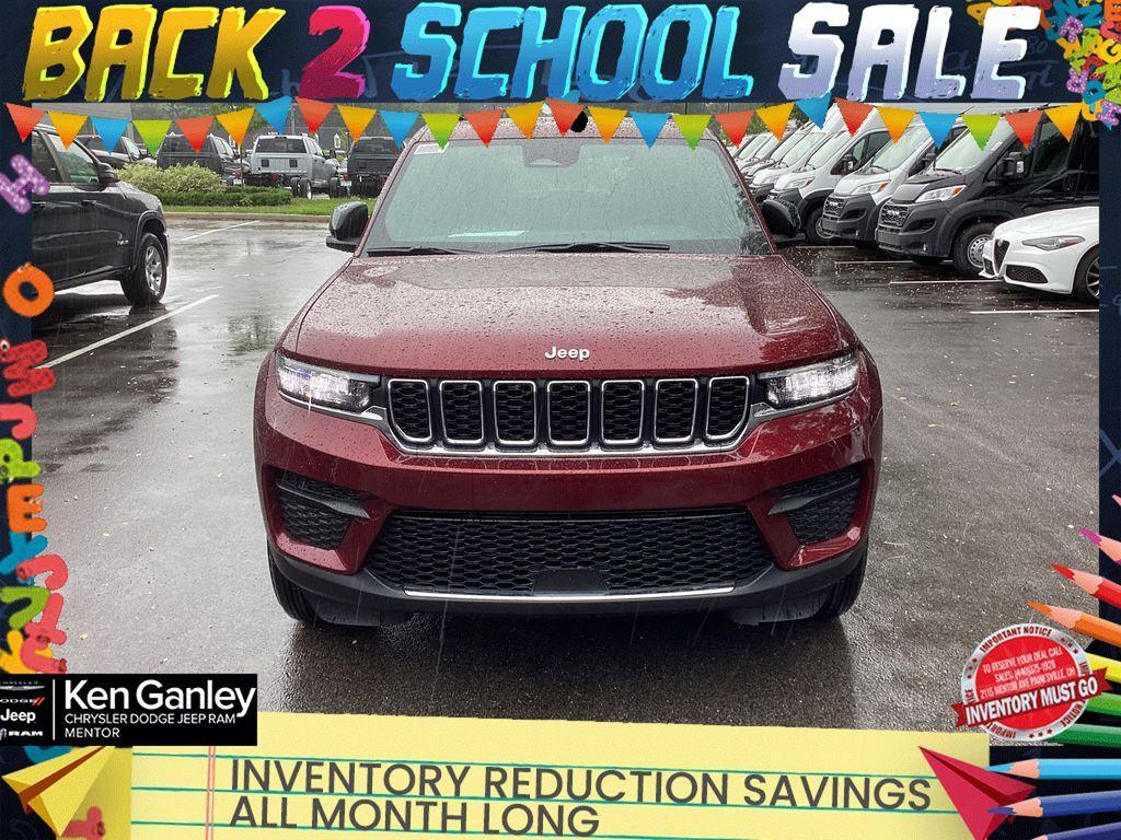 new 2025 Jeep Grand Cherokee car, priced at $33,995