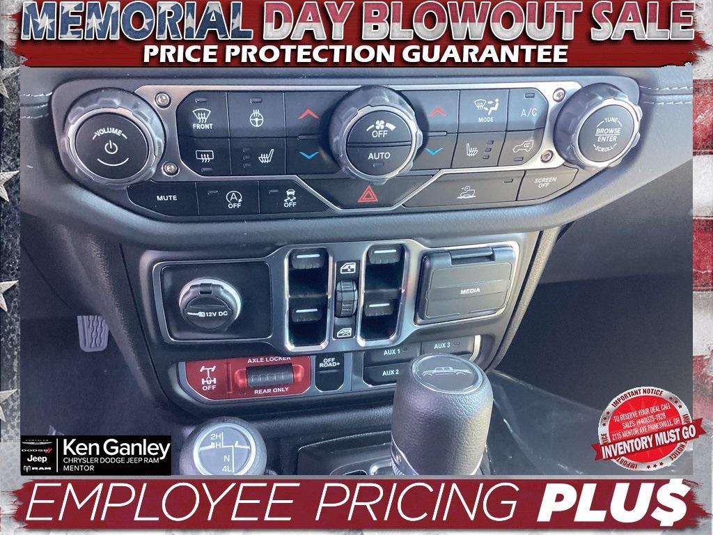 new 2025 Jeep Gladiator car, priced at $47,830