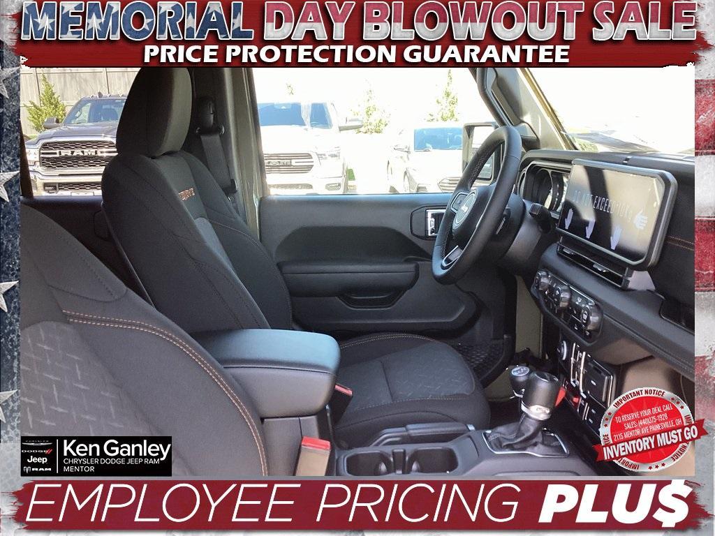 new 2025 Jeep Gladiator car, priced at $47,830